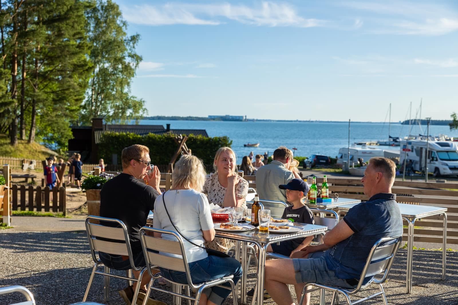 Sommarveckor på campingen First Camp Kolmården - Norrköping